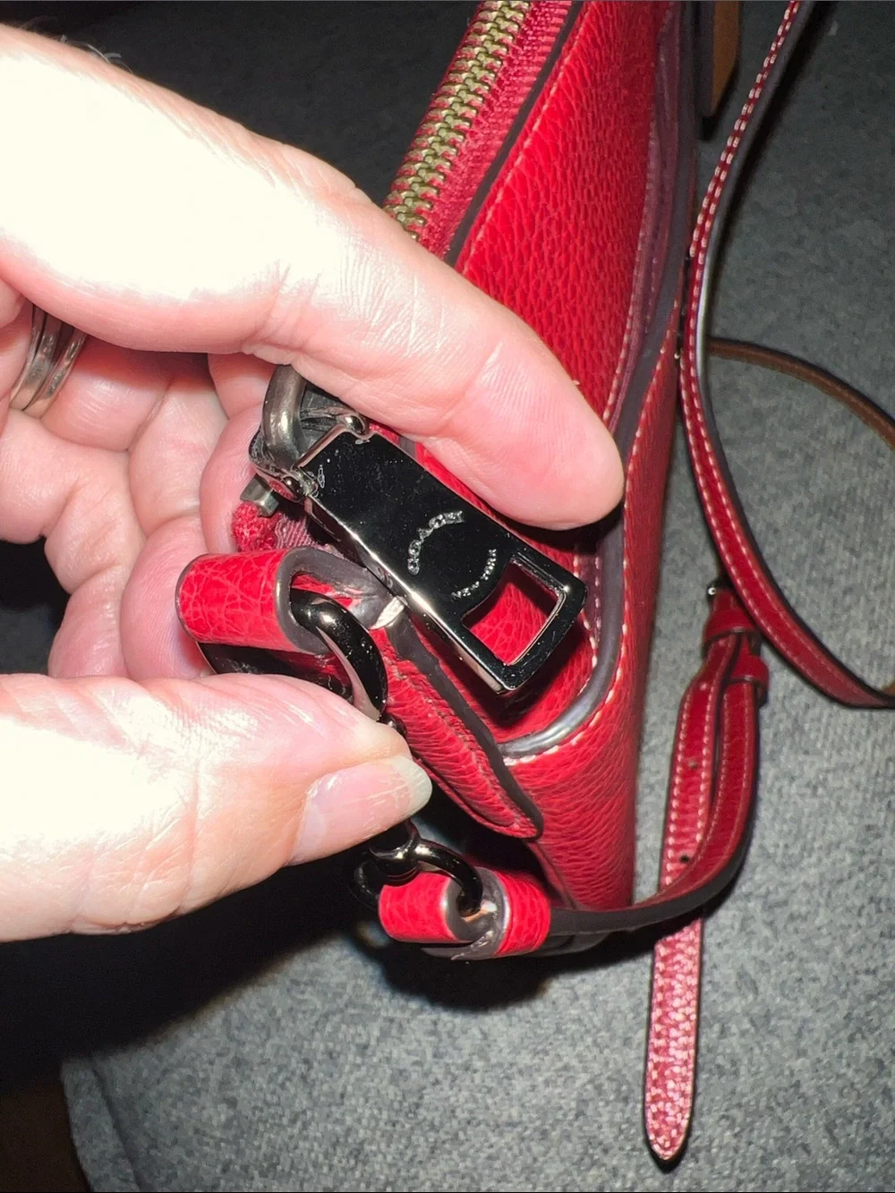 Coach x Disney Minnie Mouse Red Pebbled Leather Crossbody EUC